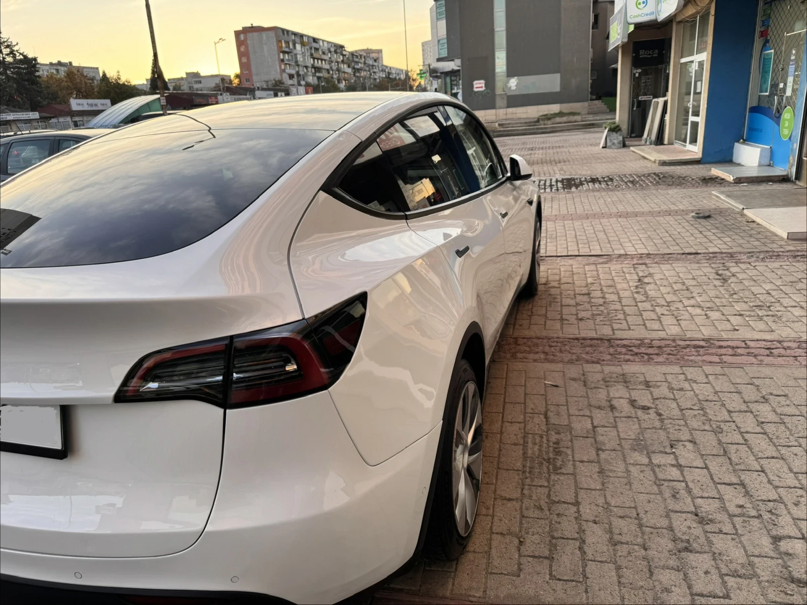 Tesla Model Y Long Range AWD FSD , снимка 5 - Автомобили и джипове - 56536954