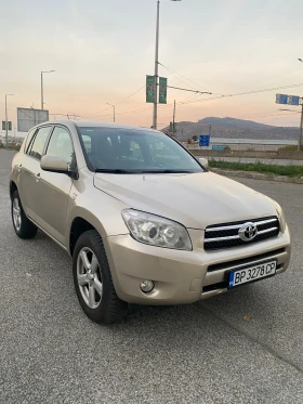 Toyota Rav4 2.2 D4D 136 к.с., снимка 2