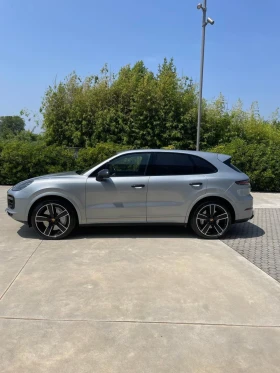     Porsche Cayenne 4.0I V8 Turbo