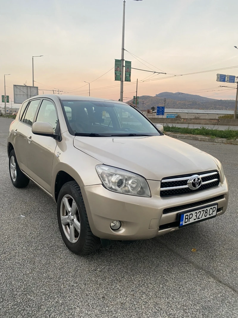 Toyota Rav4 2.2 D4D 136 к.с., снимка 2 - Автомобили и джипове - 47790691