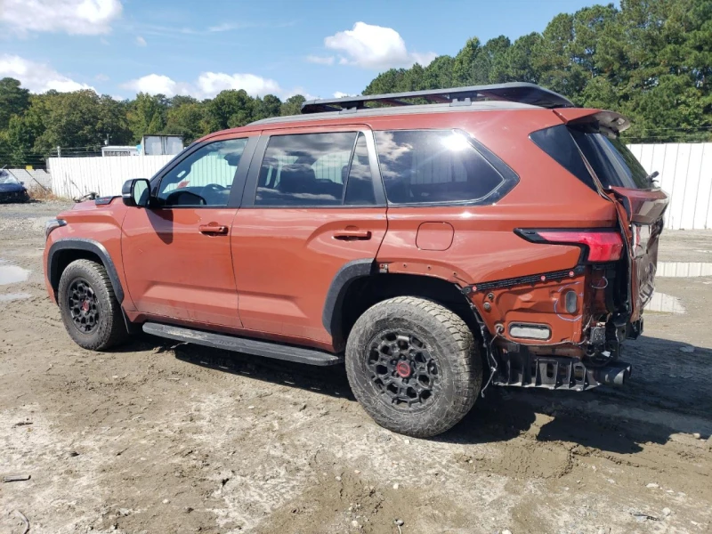 Toyota Sequoia SR5* TRD* ОБДУХ* ДИГ.ТАБЛО* HYBRID, снимка 4 - Автомобили и джипове - 48616853