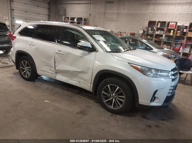 Toyota Highlander, снимка 5 - Автомобили и джипове - 48762806