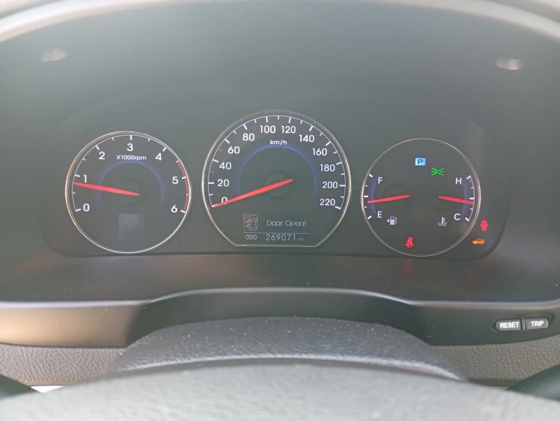 Hyundai Santa fe, снимка 3 - Автомобили и джипове - 53093131