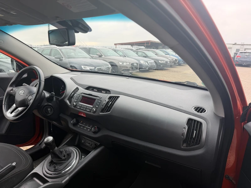 Kia Sportage 2.0i 2WD EURO 5, снимка 11 - Автомобили и джипове - 53381480