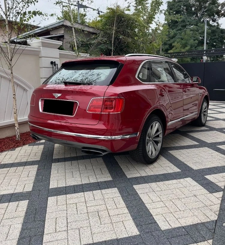 Bentley Bentayga 6.0 W12 Twin-Turbo - изображение 2