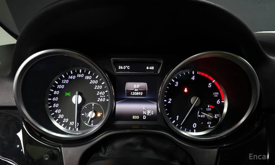 Mercedes-Benz ML 350  - изображение 8