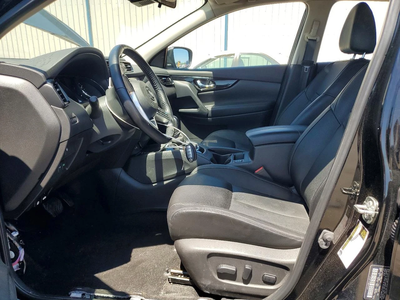 Nissan Rogue * Sport SL* , снимка 7 - Автомобили и джипове - 54290071