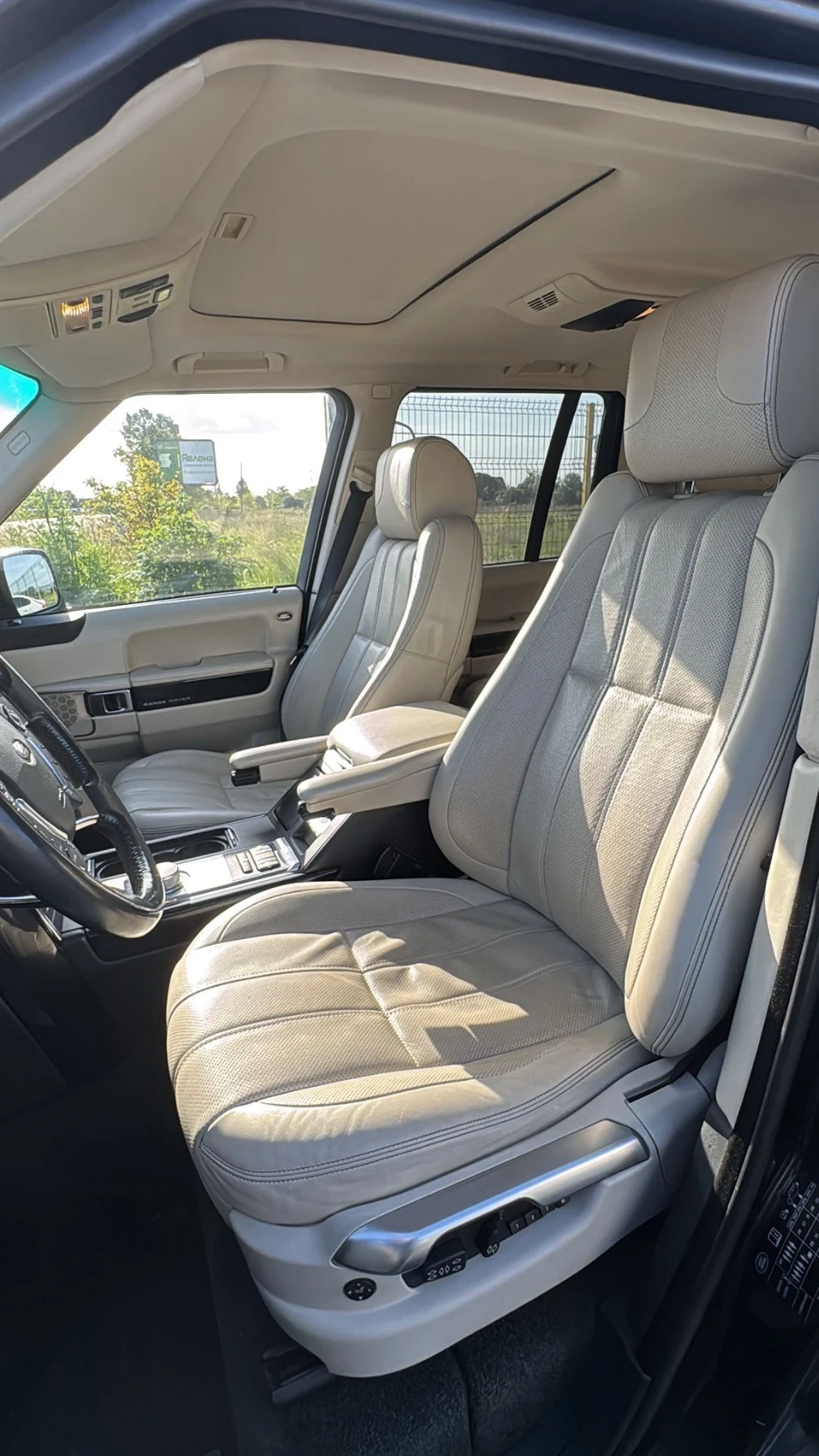 Land Rover Range rover Autobiography Full Edition , снимка 7 - Автомобили и джипове - 54670727
