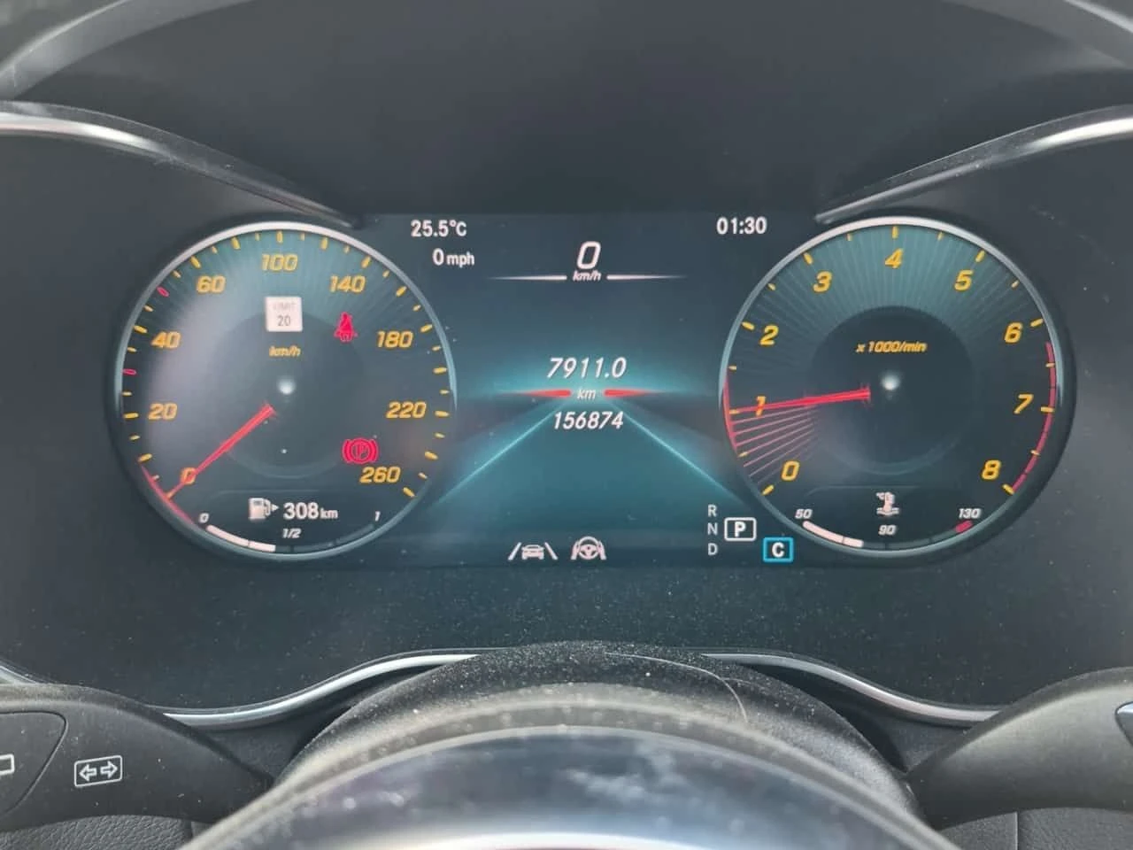 Mercedes-Benz GLC 300 АМГ ПАКЕТ/CARFAXХ/ДИГ. КИЛОМЕТРАЖ/ПАНОРАМА/ПОДГРЕВ, снимка 9 - Автомобили и джипове - 55237138