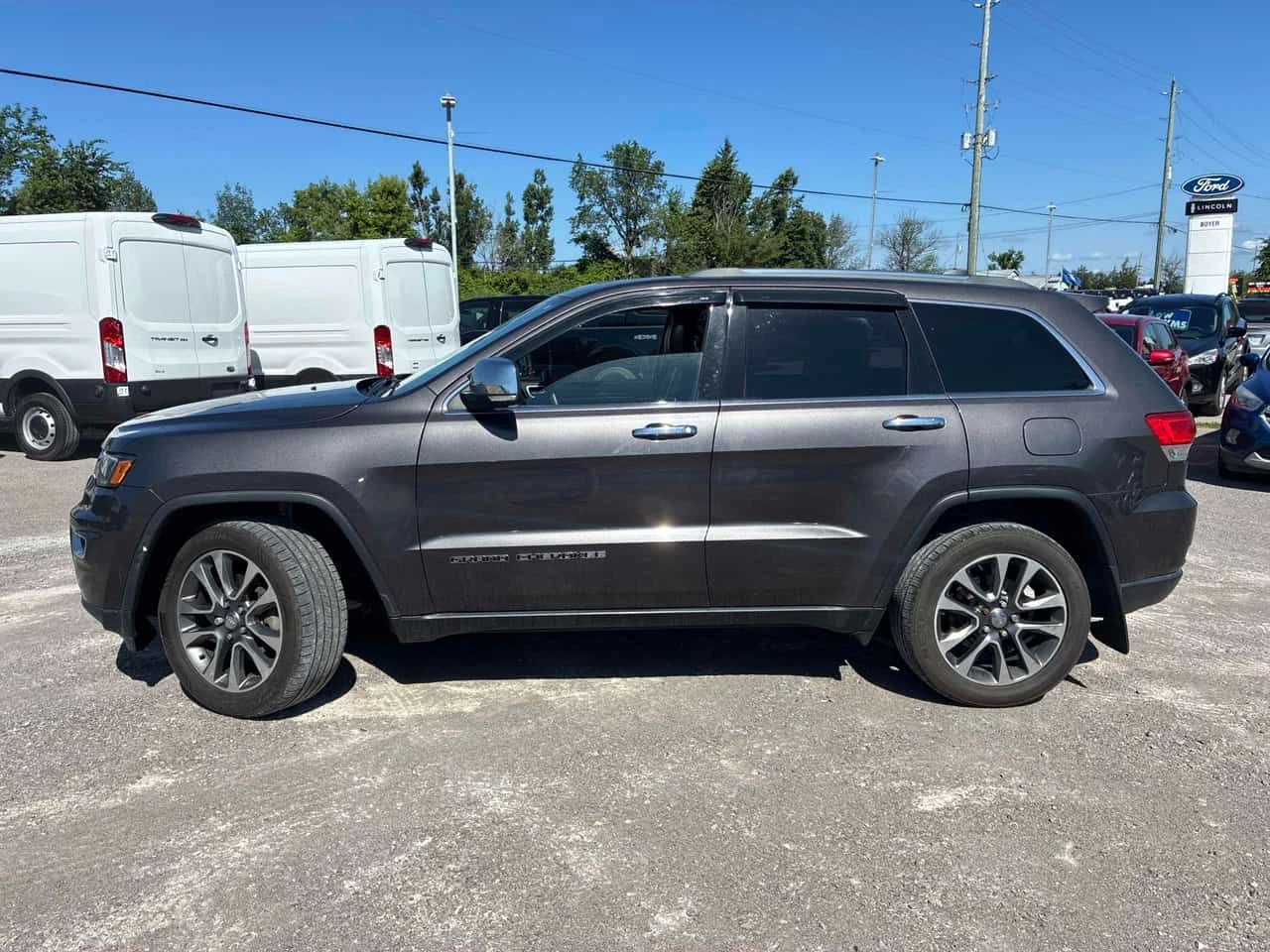 Jeep Grand cherokee * Limited * АВТОКРЕДИТ БЕЗ ПЪРВОНАЧАЛНА ВНОСКА* , снимка 2 - Автомобили и джипове - 55244137