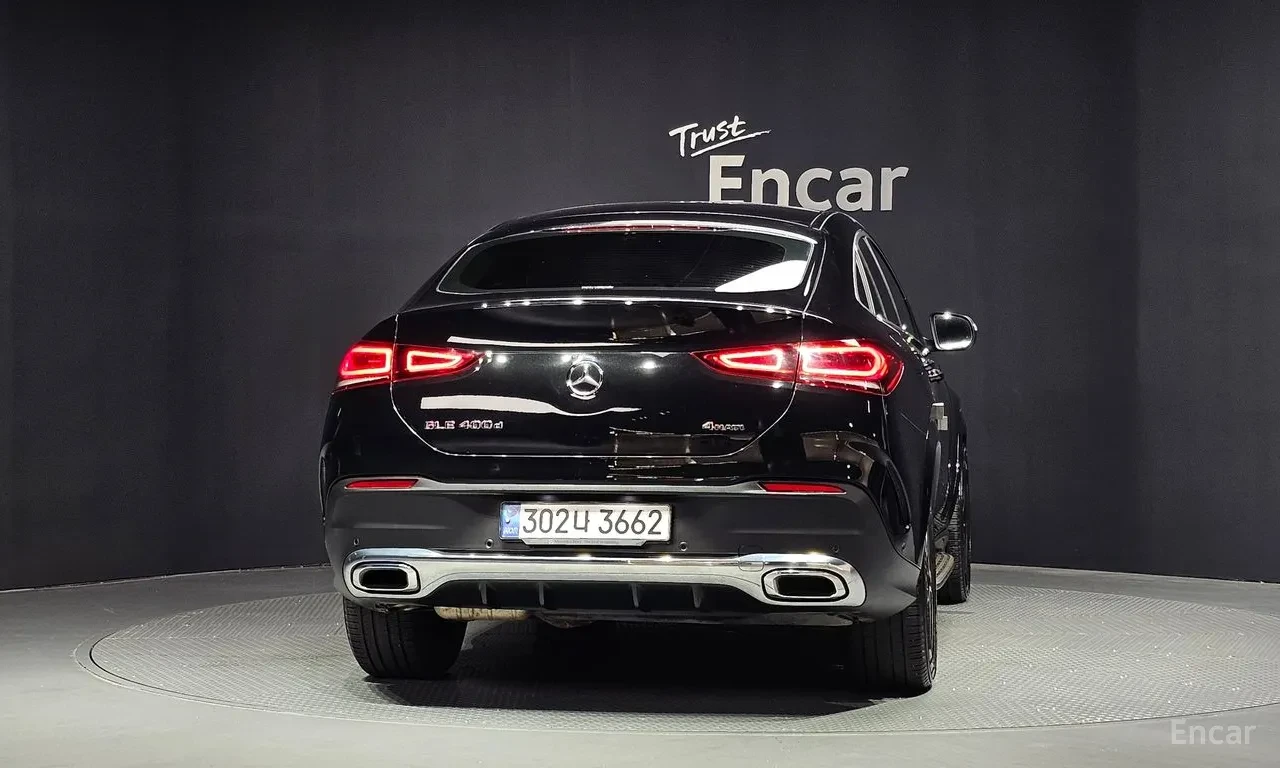Mercedes-Benz GLE 400 AMG* COUPE* ОБДУХ* ФУЛ* ХЕД ЪП, снимка 4 - Автомобили и джипове - 55543903