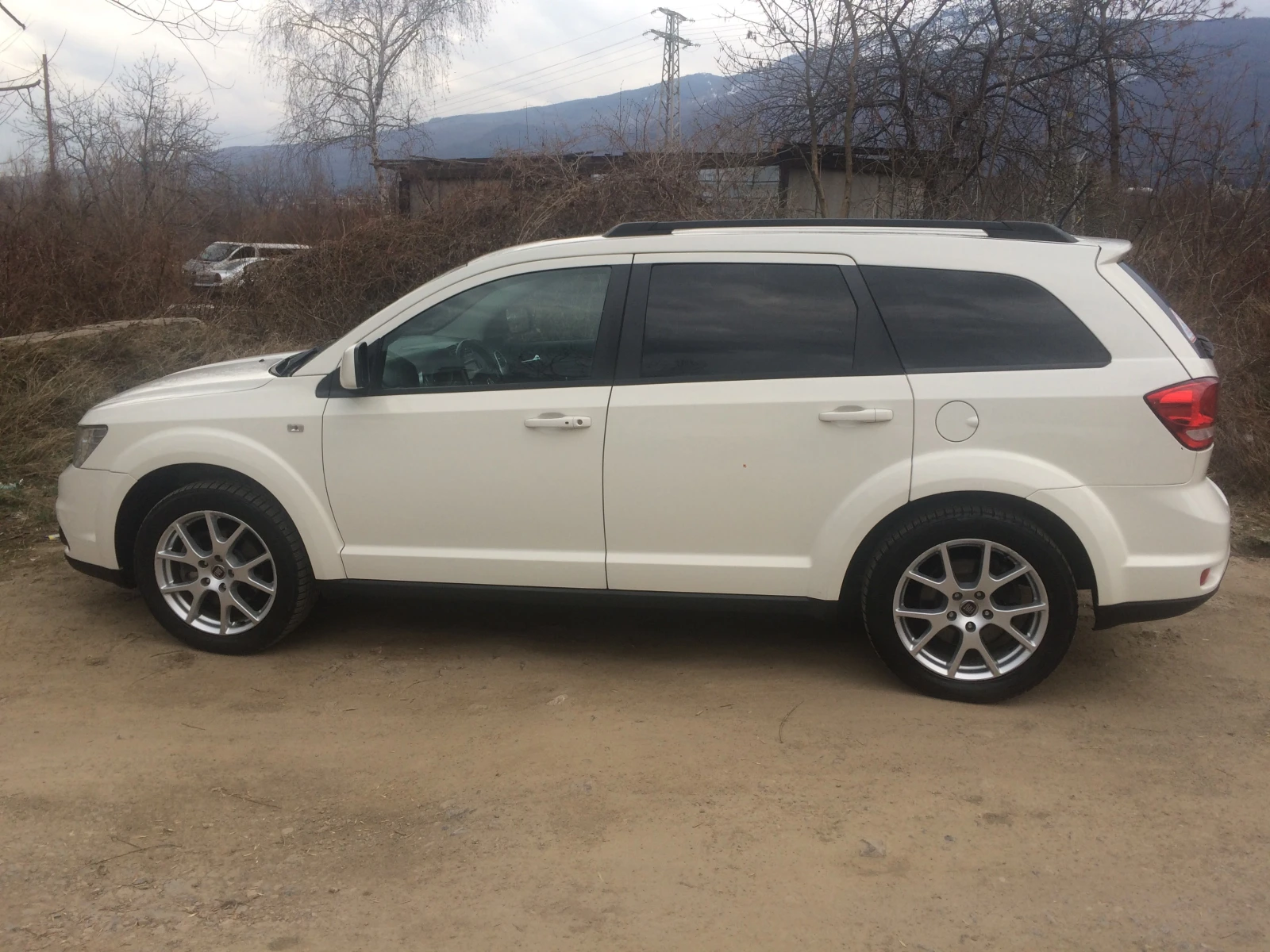 Fiat Freemont 2.0D, 170к.с., 4х4, 7-места, Автоматик. E5B, снимка 5 - Автомобили и джипове - 55878982