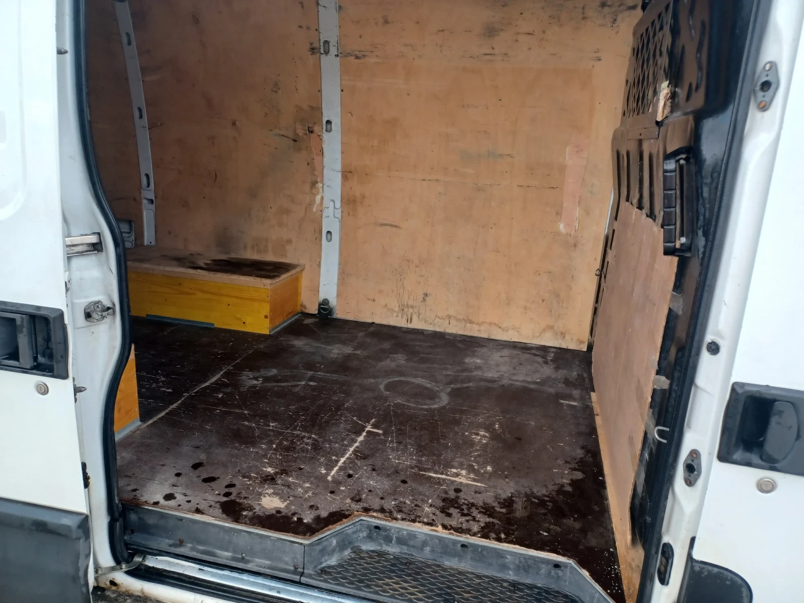 Iveco 35c13, снимка 10 - Бусове и автобуси - 55146797