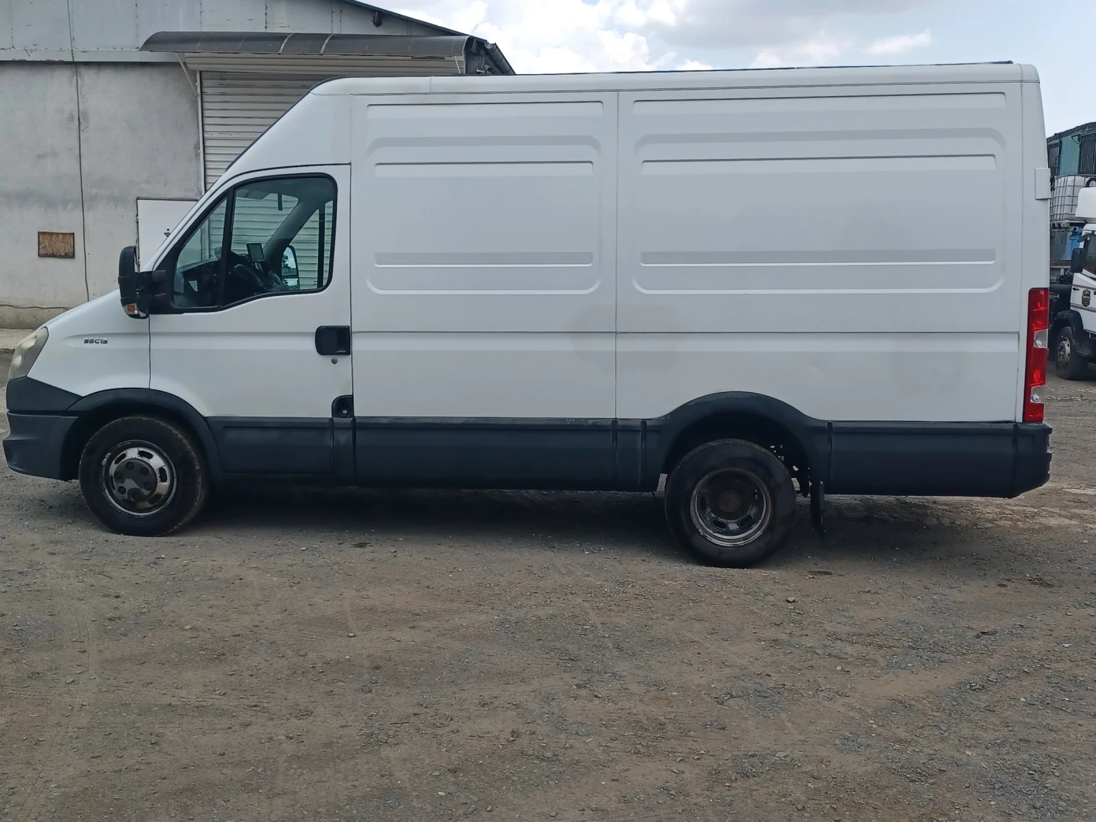 Iveco 35c13, снимка 8 - Бусове и автобуси - 55146797