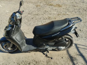 Aprilia 250 Sportcity Cube 300i, снимка 4