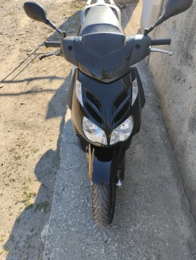 Aprilia 250 Sportcity Cube 300i, снимка 1