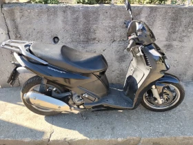 Aprilia 250 Sportcity Cube 300i, снимка 2