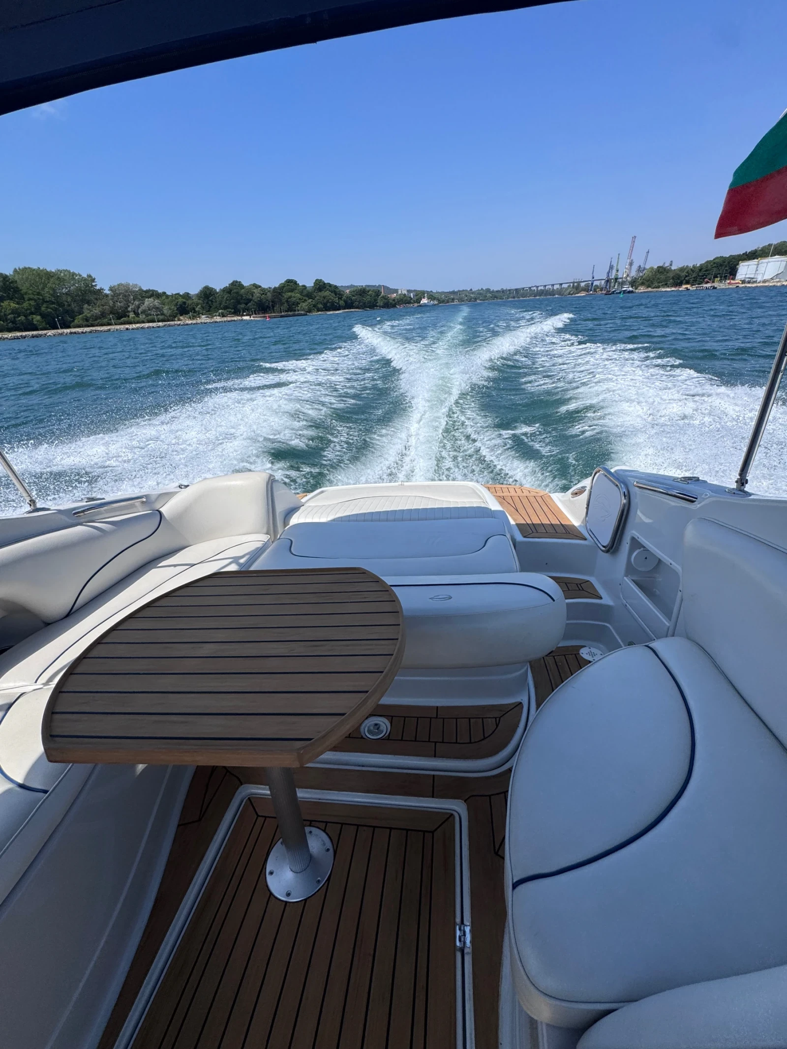 ������� ���� Crownline 275* Mercruiser V8 5.7  | Mobile.bg � ����������� 15