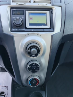Toyota Yaris 1.4, 90к.с., снимка 10