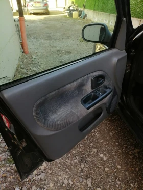 Renault Clio 1.4, снимка 9