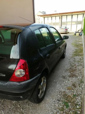 Renault Clio 1.4 - 1350 € / 2640.37 лв. - 76316056 8