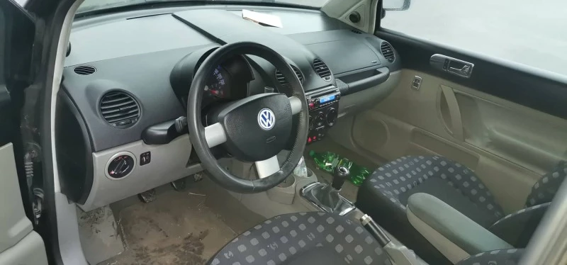 VW New beetle 1.9, снимка 5 - Автомобили и джипове - 39035007