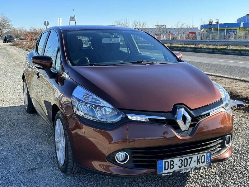 Renault Clio Тсе, снимка 3 - Автомобили и джипове - 43582066