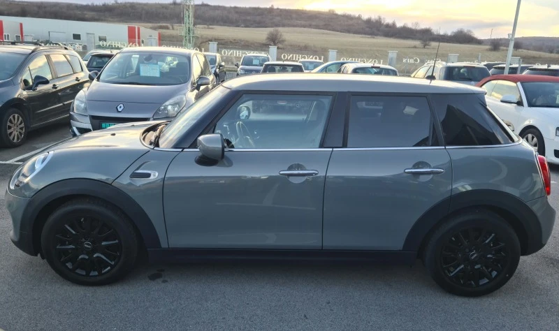 Mini Cooper 1.5i, снимка 6 - Автомобили и джипове - 46354169