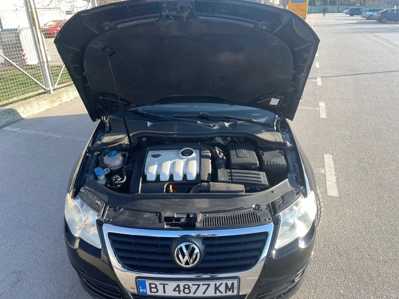 VW Passat Passat B6 2005 година !!Реален пробег!!, снимка 6 - Автомобили и джипове - 47330897