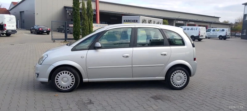 Opel Meriva 1.6, снимка 4 - Автомобили и джипове - 48179696