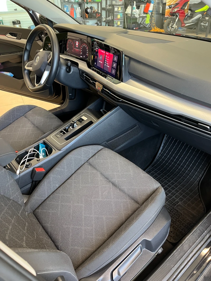 VW Golf 2.0TDI, снимка 14 - Автомобили и джипове - 49236569