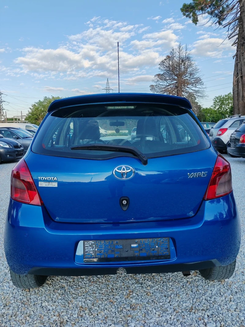 Toyota Yaris 1.4, 90к.с., снимка 6 - Автомобили и джипове - 50533203