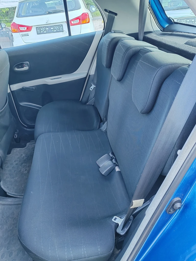 Toyota Yaris 1.4, 90к.с., снимка 7 - Автомобили и джипове - 50533203