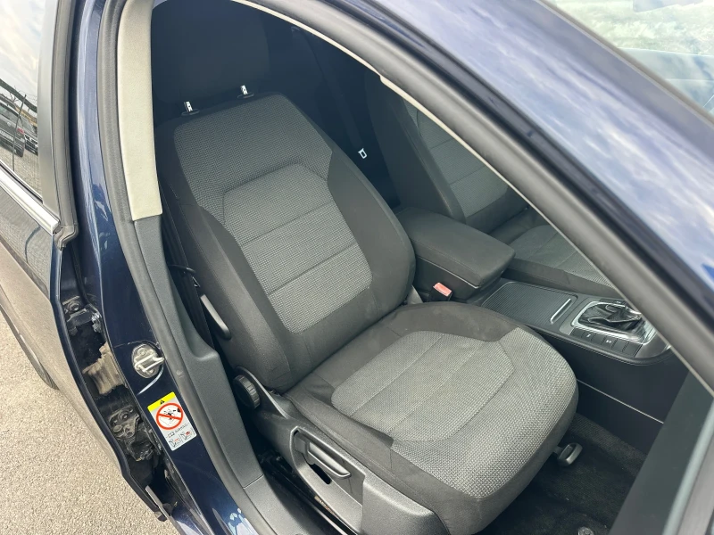 VW Passat 2.0 tdi, снимка 9 - Автомобили и джипове - 50861955