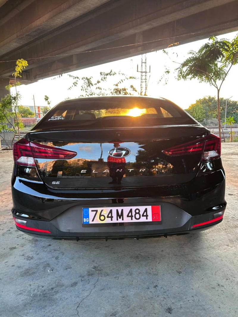 Hyundai Elantra SE, снимка 5 - Автомобили и джипове - 52522123