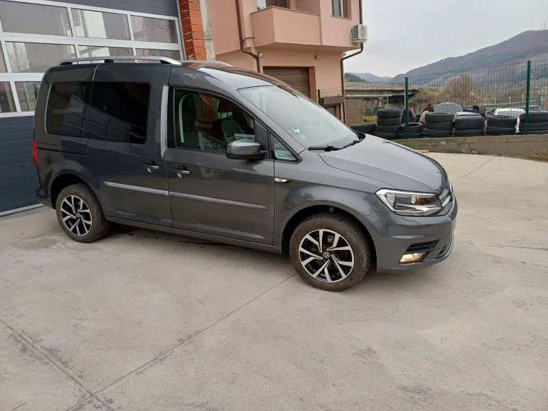 VW Caddy 1.4 TGI metan, снимка 3 - Автомобили и джипове - 52593097