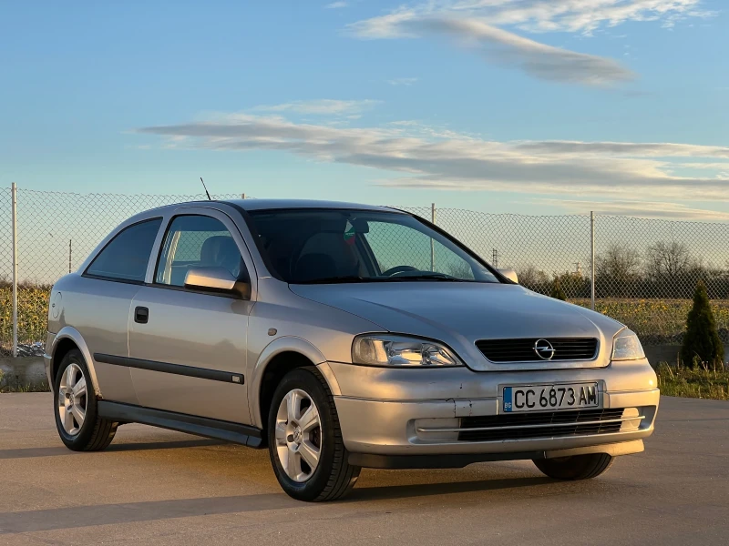 Opel Astra, снимка 8 - Автомобили и джипове - 52891725