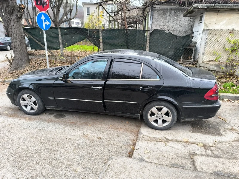 Mercedes-Benz E 220 W211