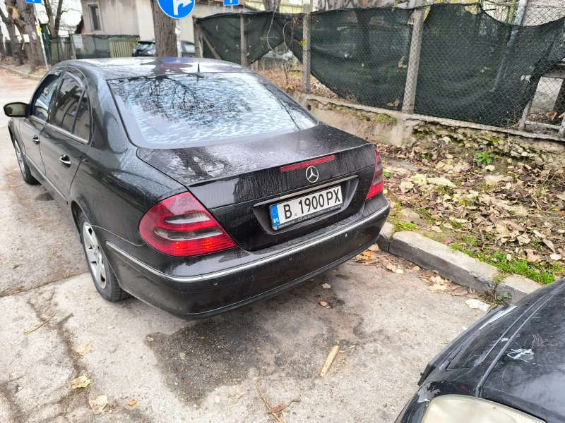 Mercedes-Benz E 220 W211, снимка 9 - Автомобили и джипове - 52896289