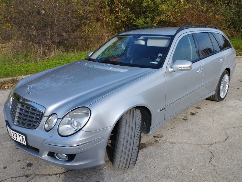 Mercedes-Benz E 320 ЦДИ фейслифт, снимка 2 - Автомобили и джипове - 53136080