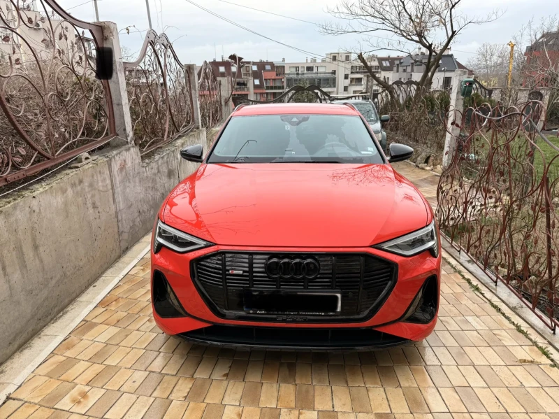 Audi E-Tron 55 SPORTBACK S quattro, снимка 4 - Автомобили и джипове - 53186798