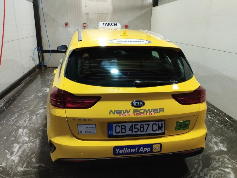 Kia Ceed 1.5t, снимка 4 - Автомобили и джипове - 53559948