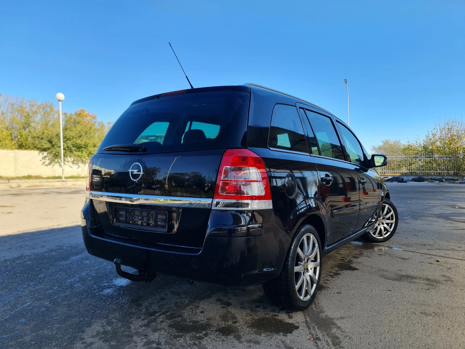 Opel Zafira БЕЗУПРЕЧНА 7.M. - изображение 5