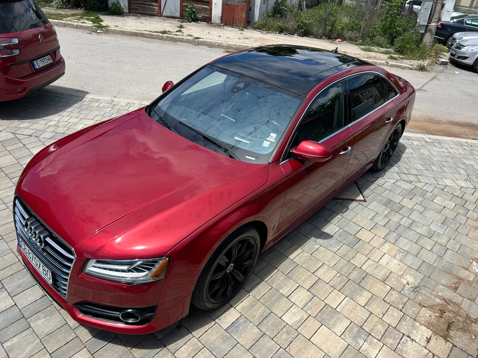 Audi A8 4.0 Long  TFSI  S-line - изображение 2