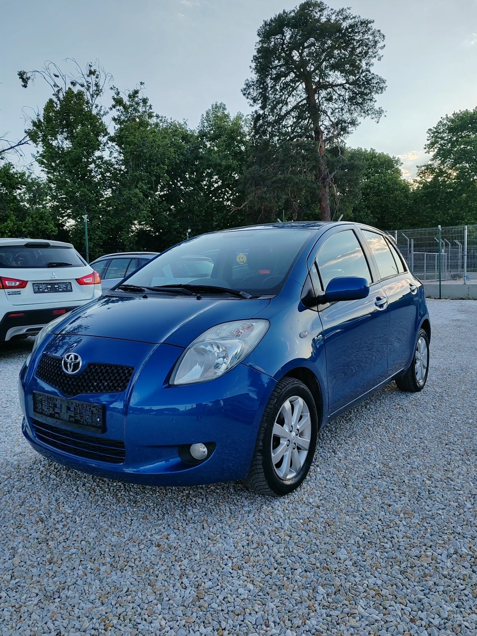 Toyota Yaris 1.4, 90к.с. | Mobile.bg — изображение 1