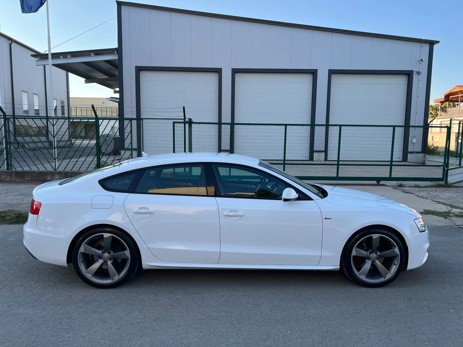 Audi A5 2.0 Tdi , 2xS-line - изображение 4