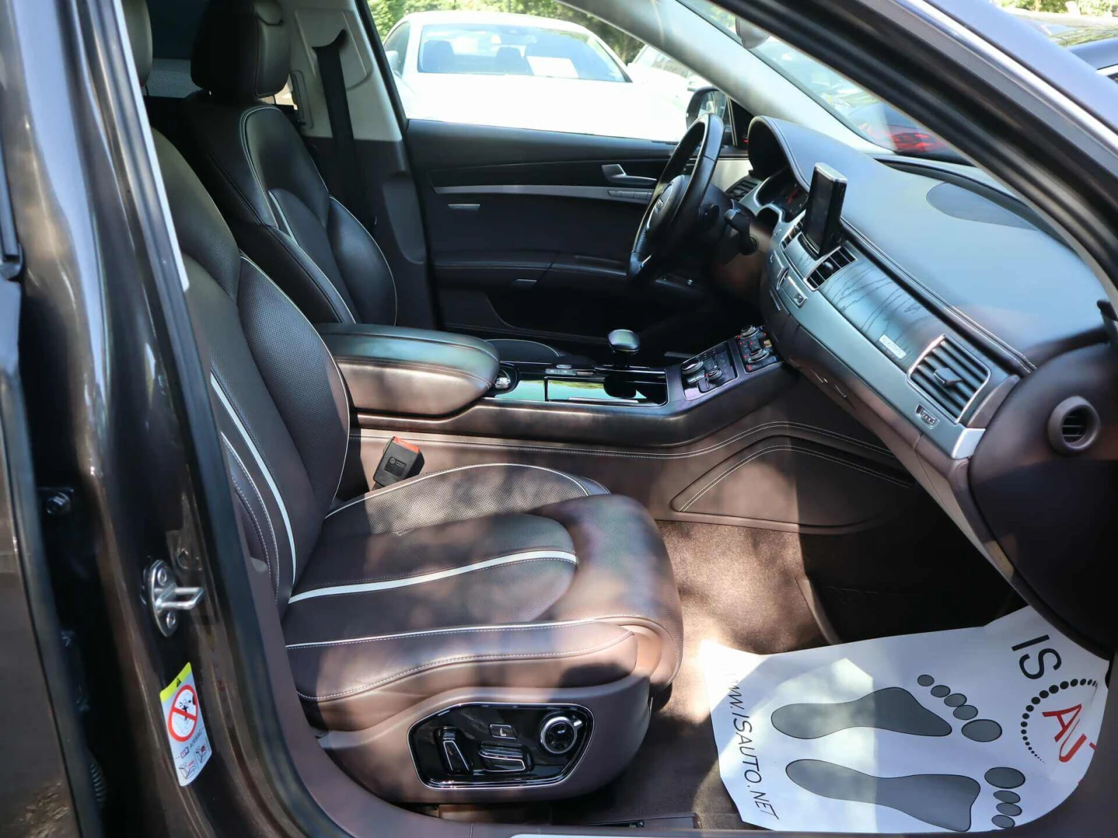Audi A8 4.2TDI/Design Selection/Bose/Камера 360/Дистроник - изображение 9