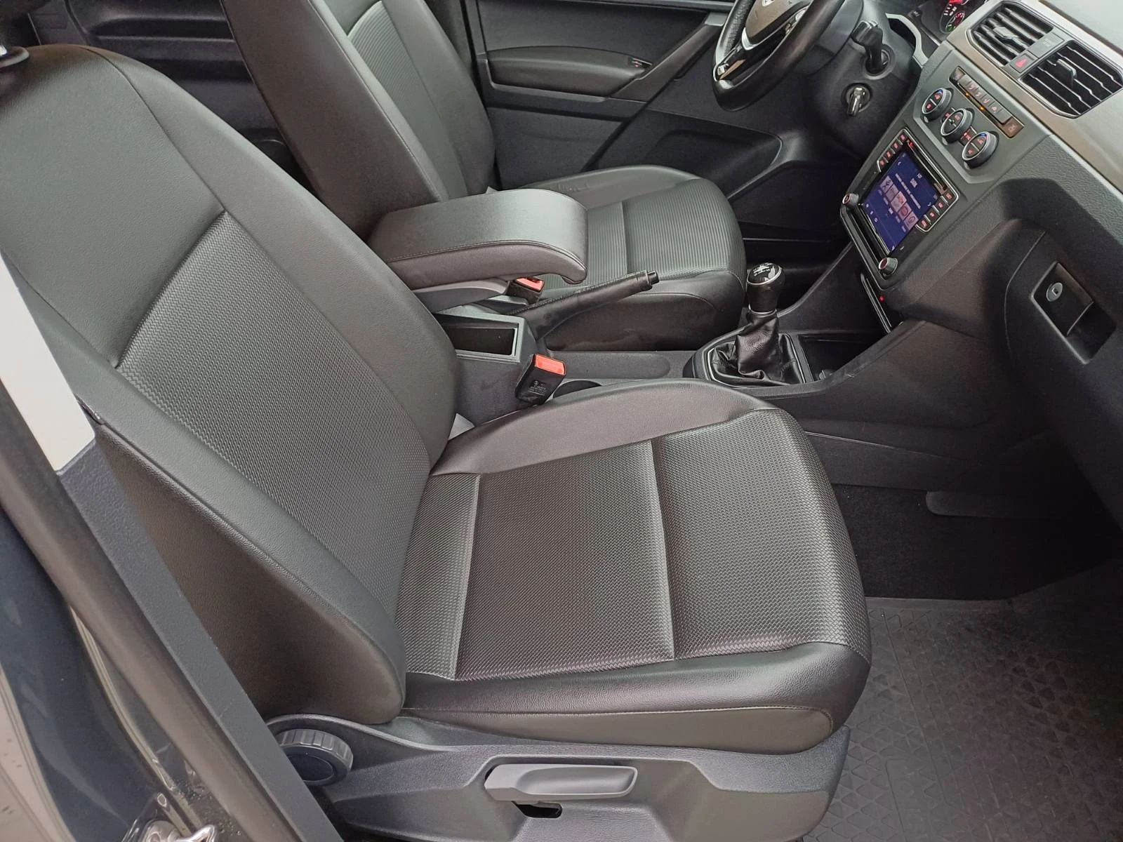 VW Caddy 1.4 TGI metan | Mobile.bg   10