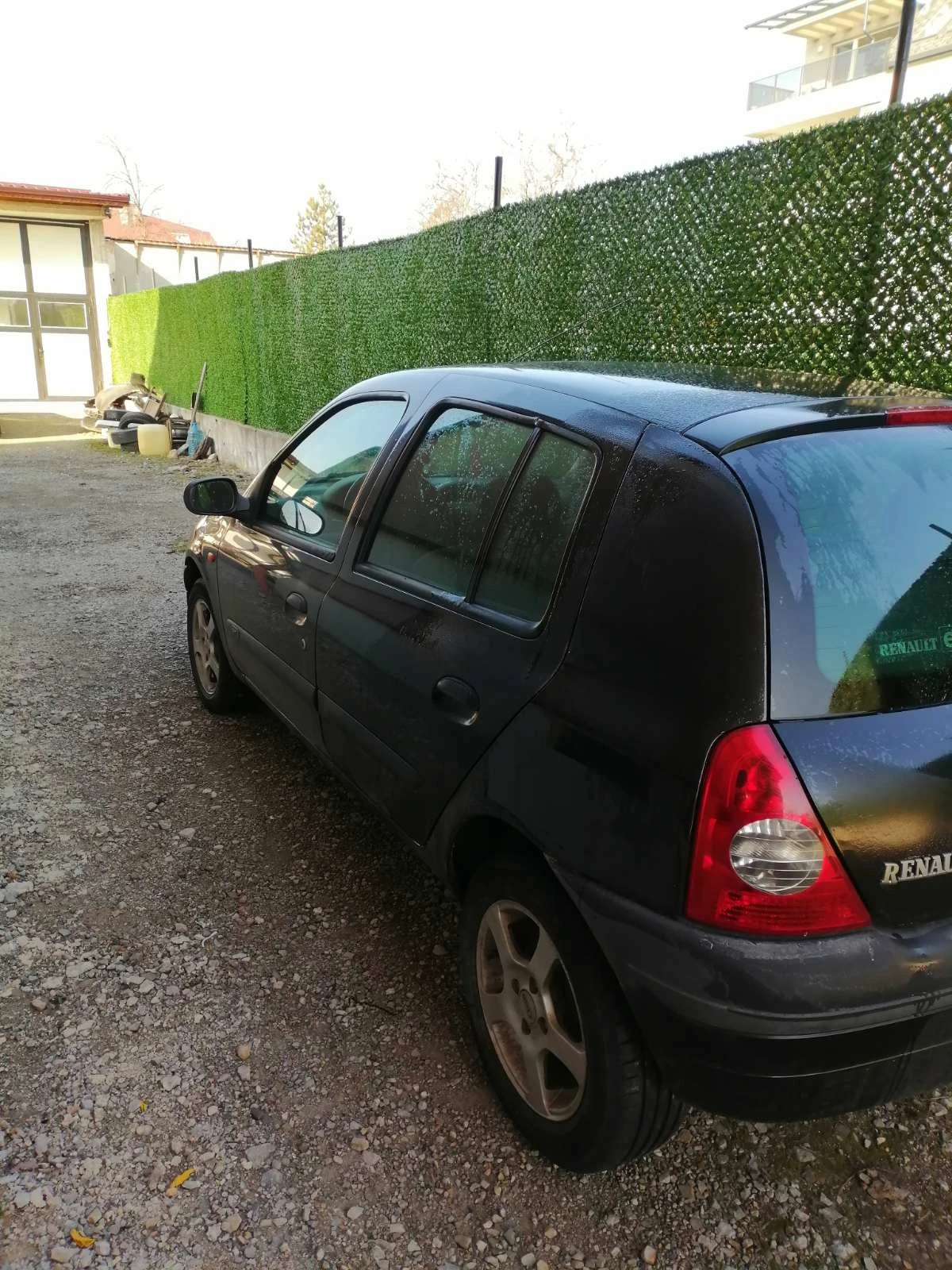 Renault Clio 1.4, снимка 4 - Автомобили и джипове - 53737604