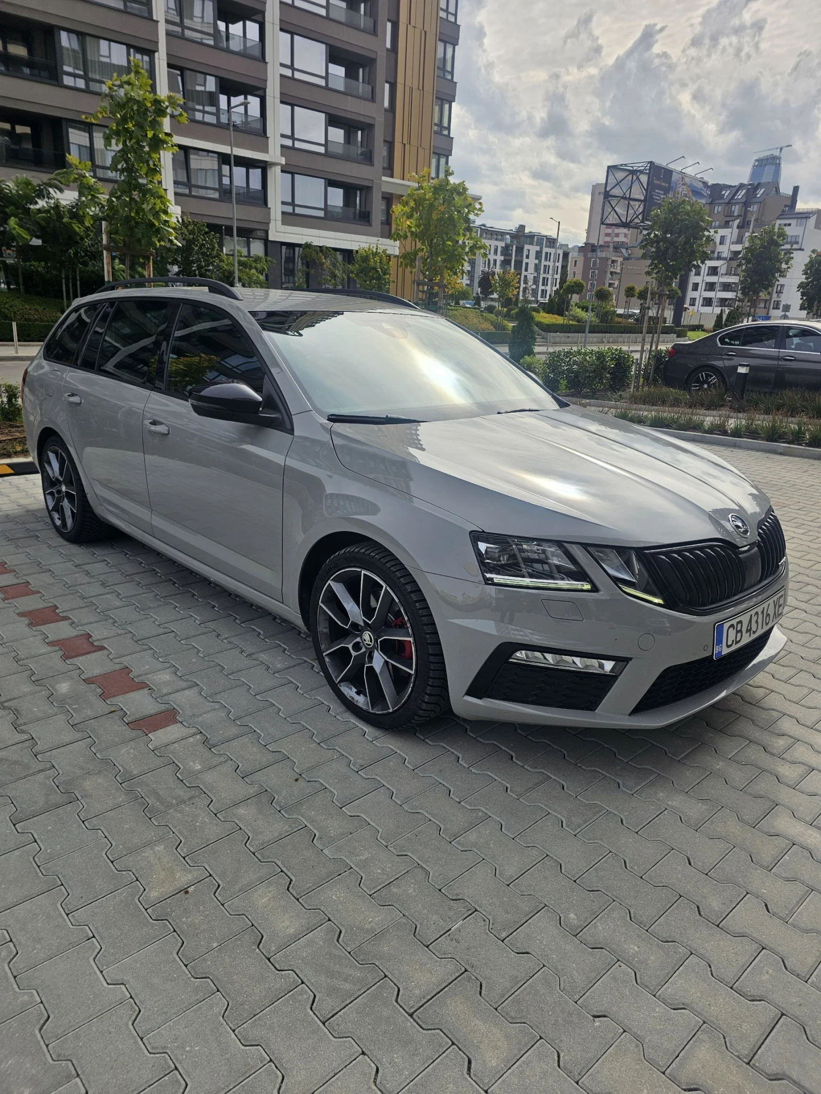 Skoda Octavia VRS 4?4, снимка 3 - Автомобили и джипове - 53912175